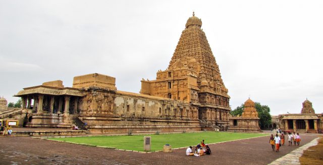 Brihadeshwara - Temple of Tamil in Thanjavur, India